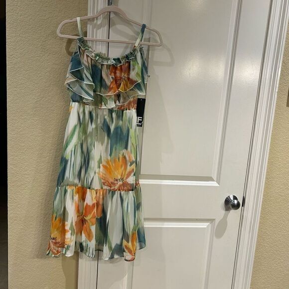 Leslie Fay NWT size 4 Floral midi dress - Picture 1 of 9